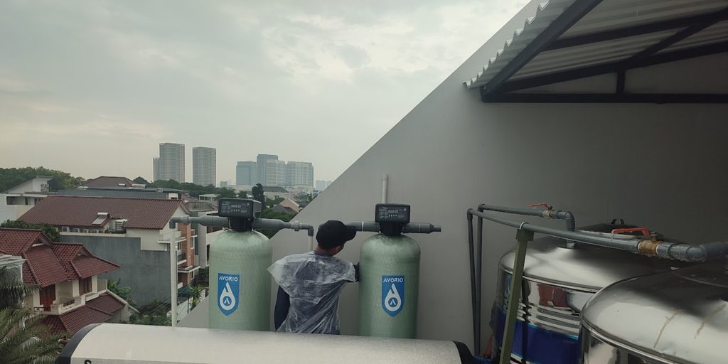 Proses Instalasi Filter Air Avorio Pondok Indah